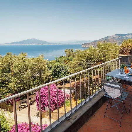 Villa Carolina Sorrento Private Heated Pool And Sea View * Sorrento