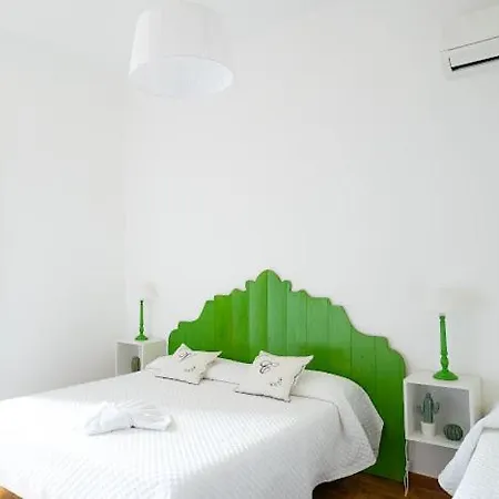 Carolina Private Heated Pool And Sea View Sorrente