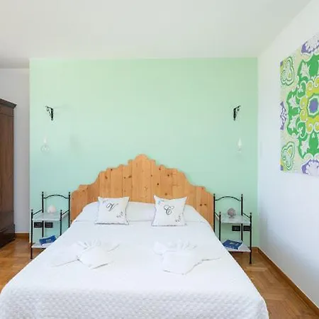 Villa Carolina Sorrento Private Heated Pool And Sea View Villa