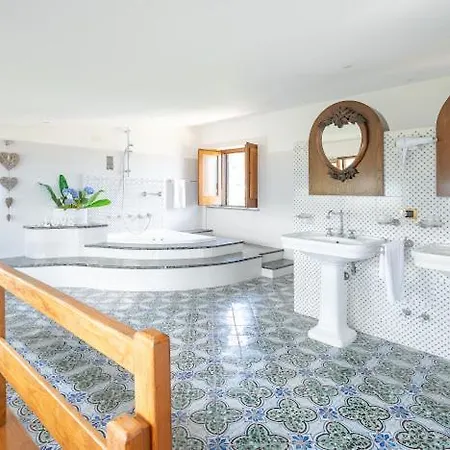 Carolina Private Heated Pool And Sea View * 소렌토