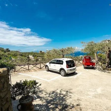 빌라 Carolina Private Heated Pool And Sea View 소렌토