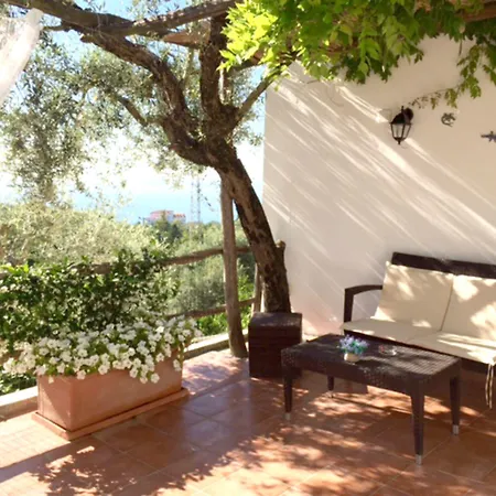 빌라 Carolina Private Heated Pool And Sea View 소렌토